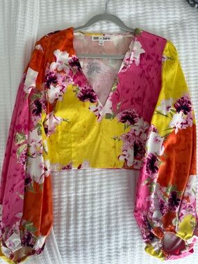 Bar III Multi-Color Floral V-Neck Crop Top